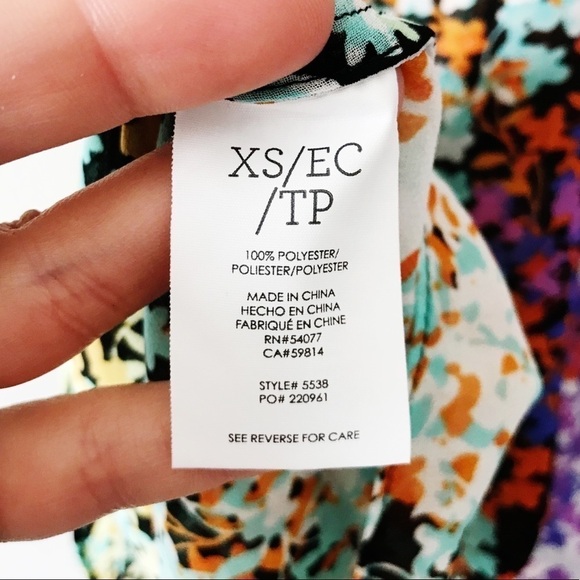 CAbi 5538 Merry Go Round Wraparound Floral Tank XS - Picture 7 of 8